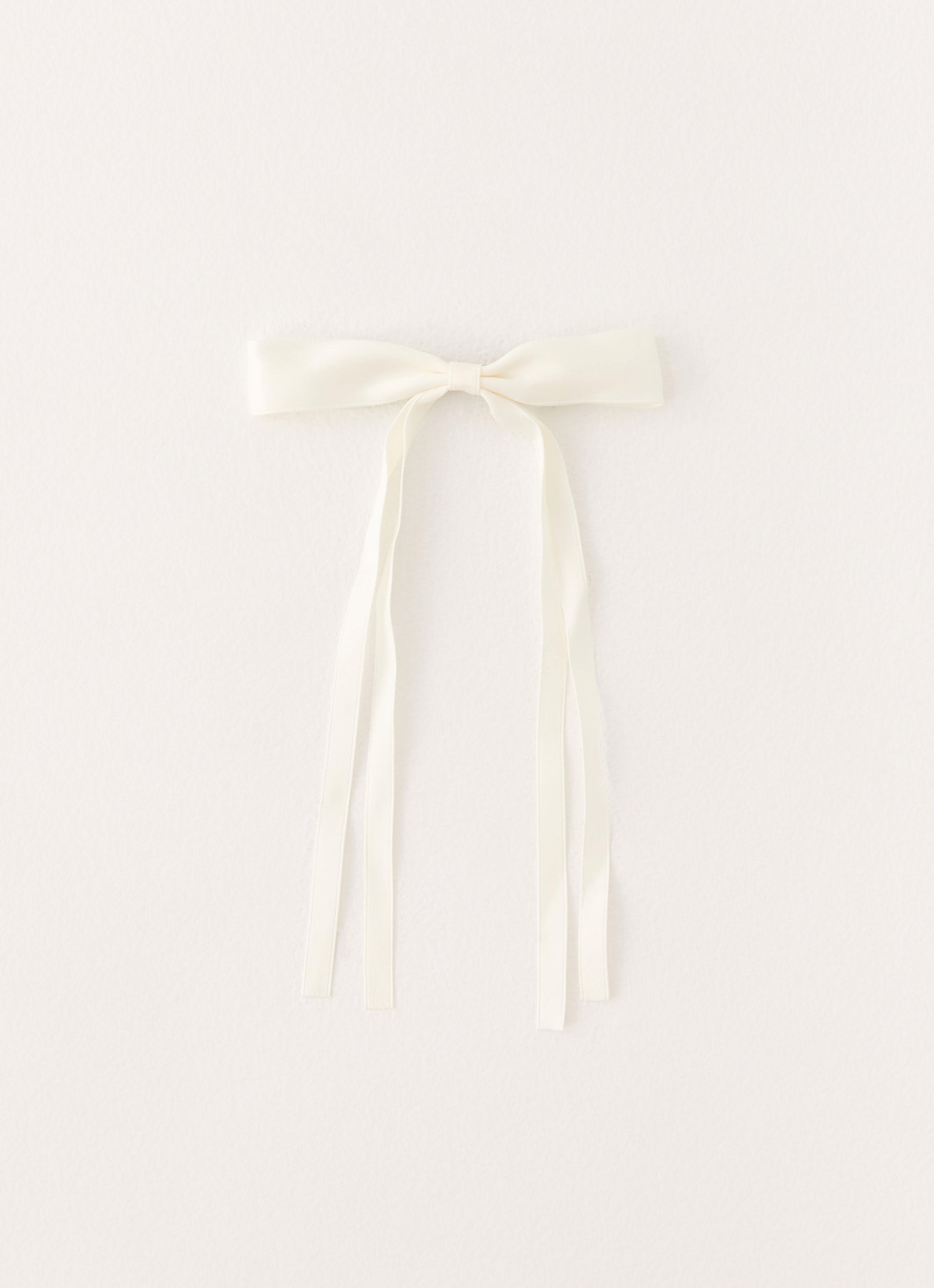 Dorothy Bow Hair Clip - Ivory